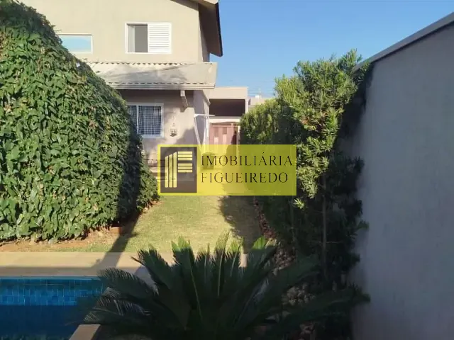 Casa com 400m² 3 quartos e 4 banheiros, à venda, no bairro Loteamento Recanto do Lago em São José do Rio Preto