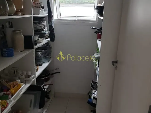 Casa com 1231m² 4 quartos e 2 banheiros, à venda, no bairro Socorro em Pindamonhangaba