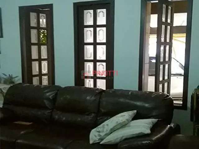 Casa 2 quartos e 1 banheiro, à venda, no bairro Vila Euro em São Bernardo do Campo