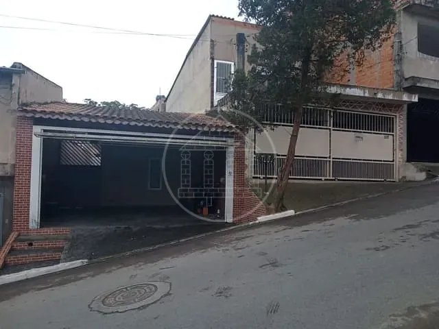 Casa com 125m² 2 quartos e 1 banheiro, à venda ou para alugar, no bairro Jardim Iporã em São Paulo