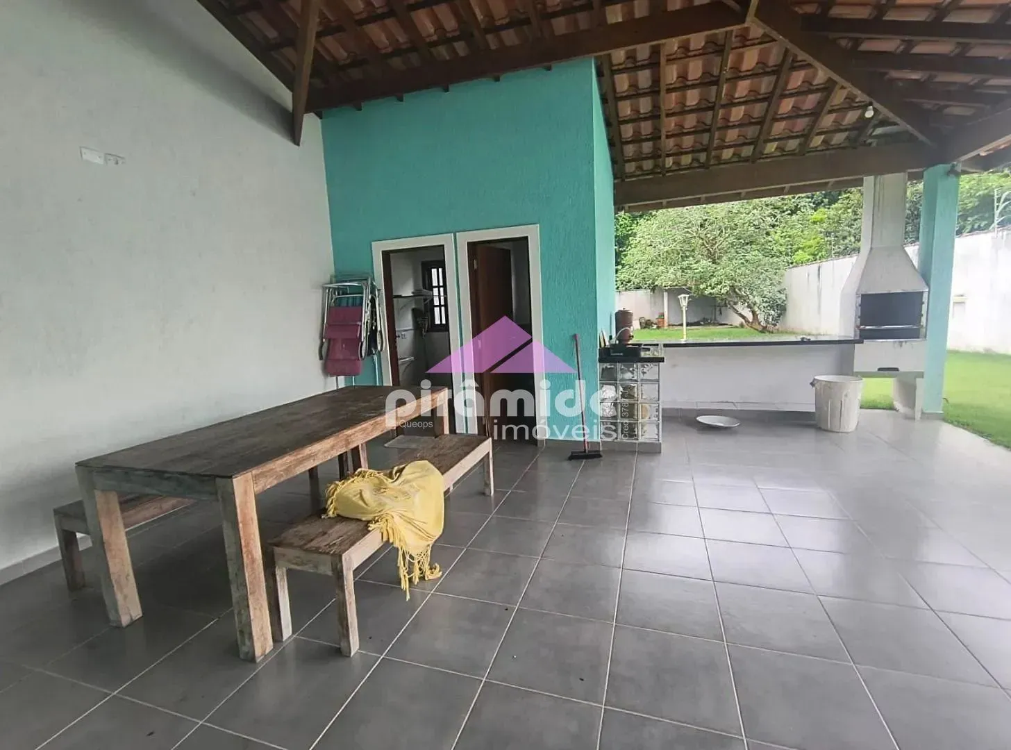 Casa, 3 quartos, 240 m² - Foto 10