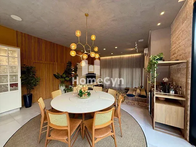 Casa com 454m² 3 quartos e 5 banheiros, à venda, no bairro Jardins Verona em Goiânia