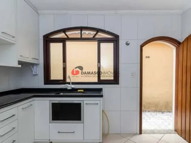 Casa com 100m² 2 quartos e 1 banheiro, à venda, no bairro Jardim Las Vegas em Santo André