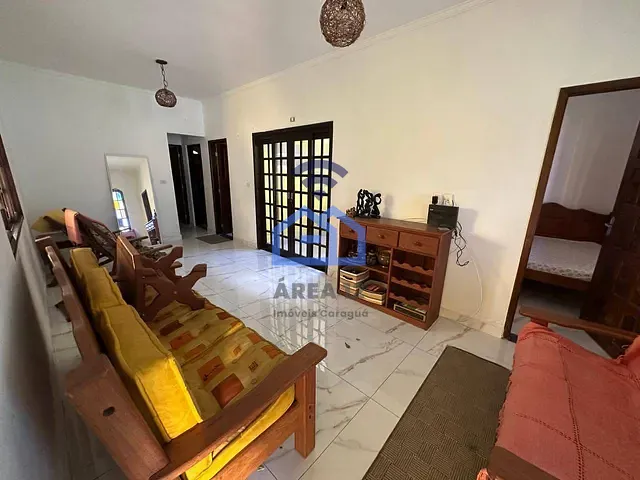 Casa com 313m² 3 quartos e 4 banheiros, à venda, no bairro Martim de Sá em Caraguatatuba