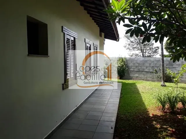 Casa com 12500m² 5 quartos e 5 banheiros, à venda, no bairro Jardim Flamboyant em Atibaia
