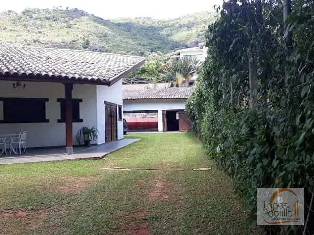 Casa com 12500m² 5 quartos e 5 banheiros, à venda, no bairro Jardim Flamboyant em Atibaia