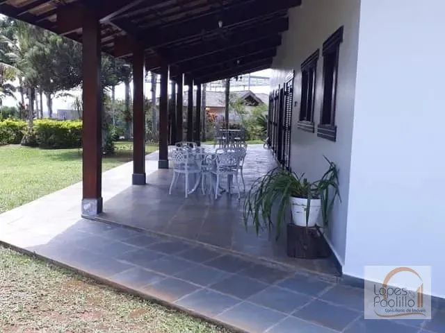 Casa com 12500m² 5 quartos e 5 banheiros, à venda, no bairro Jardim Flamboyant em Atibaia