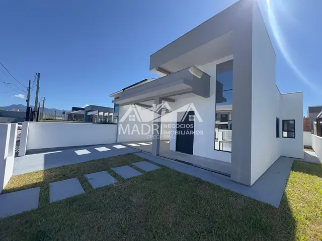 Casa com 216m² 3 quartos e 2 banheiros, à venda, no bairro Bela Vista em Palhoça