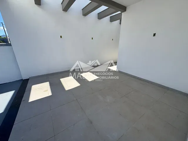 Casa com 216m² 3 quartos e 2 banheiros, à venda, no bairro Bela Vista em Palhoça