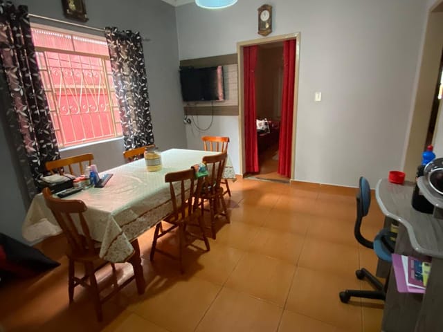 Casa com 360m² 3 quartos e 2 banheiros, à venda, no bairro Chácara do Visconde em Taubaté