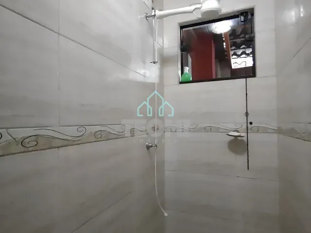 Casa com 150m² 2 quartos e 2 banheiros, à venda, no bairro Jardim Ana Rosa em Taubaté