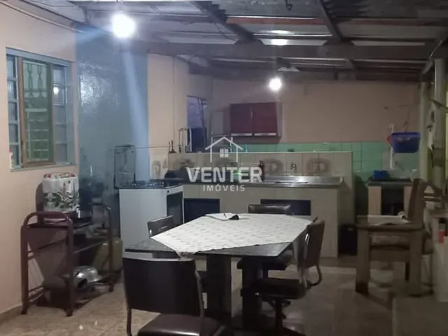 Casa 2 quartos e 1 banheiro, à venda, no bairro Jardim Baronesa em Taubaté