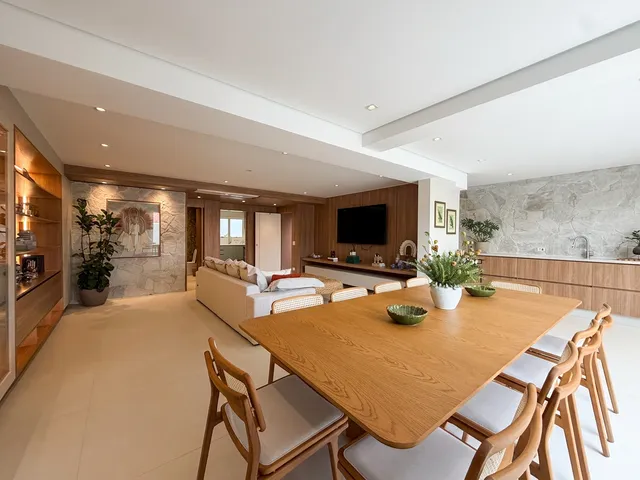Casa 3 quartos e 4 banheiros, à venda ou para alugar, no bairro Jardim Isaura em Santana de Parnaíba