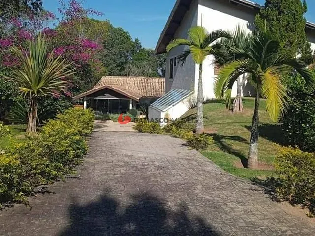 Casa com 450m² 3 quartos e 3 banheiros, à venda, no bairro Rio de Una em Ibiúna
