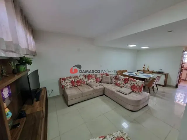 Casa com 175m² 3 quartos e 1 banheiro, à venda, no bairro Jardim Itapark em Mauá