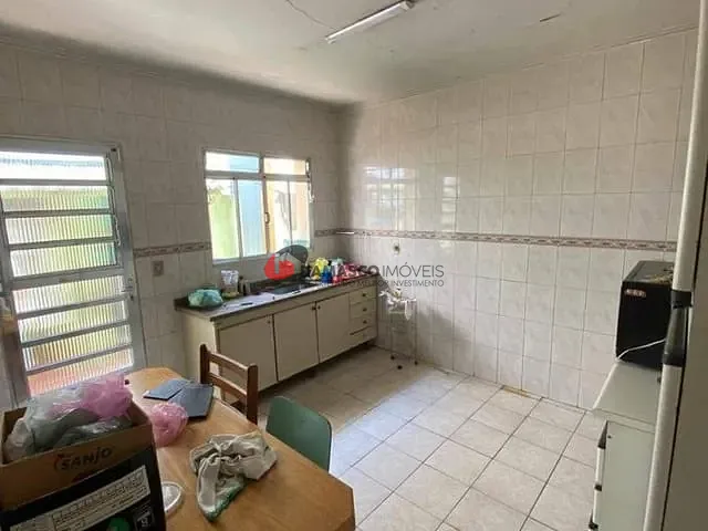 Casa com 252m² 1 quarto e 1 banheiro, à venda, no bairro Olímpico em São Caetano do Sul