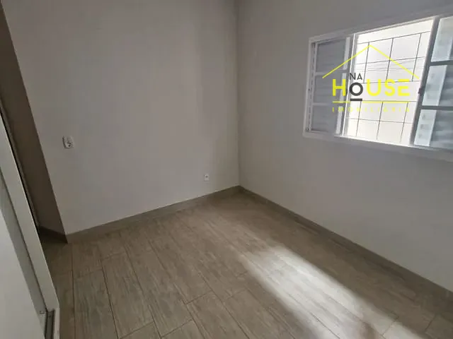 Casa com 249m² 3 quartos e 2 banheiros, à venda, no bairro Vila América em Votuporanga