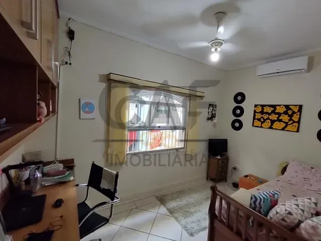 Casa com 1170m² 2 quartos e 4 banheiros, à venda, no bairro São Pedro em Jaguariúna