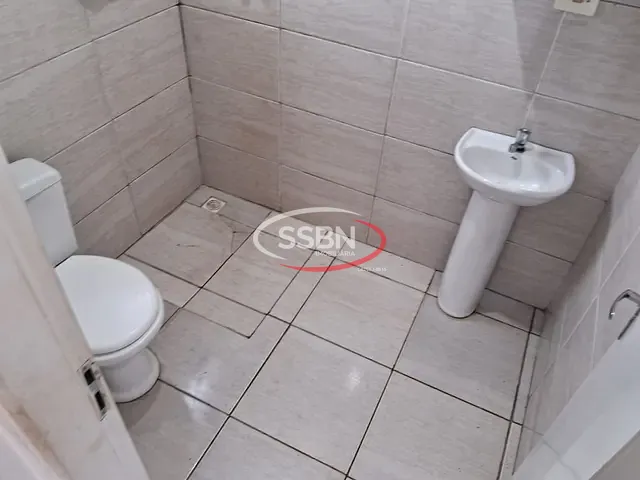 Casa 2 quartos e 2 banheiros, para alugar, no bairro Jardim Marajoara em Nova Odessa