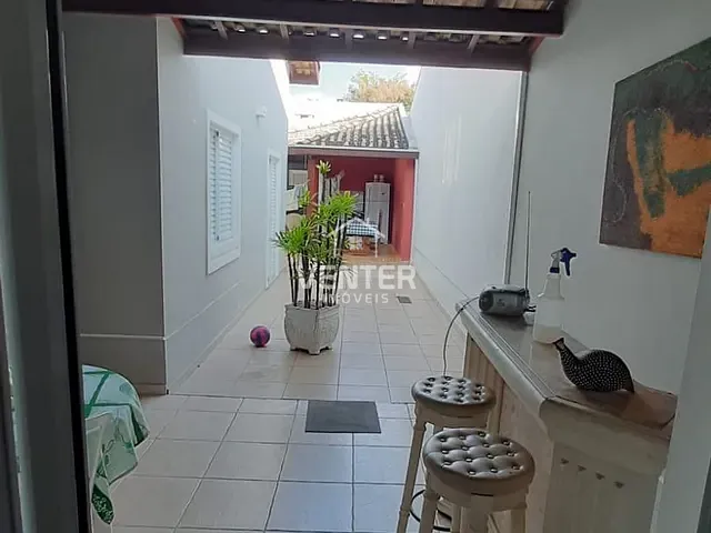 Casa 3 quartos e 2 banheiros, à venda, no bairro Parque Esperança em Taubaté