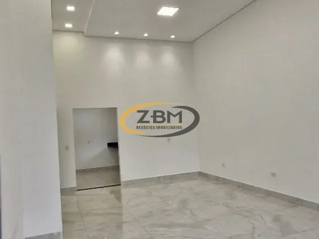 Casa com 260m² 3 quartos e 4 banheiros, à venda, no bairro Conjunto Habitacional Alexandre Urbanas em Londrina