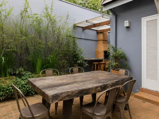 Casa com 312m² 4 quartos e 3 banheiros, à venda, no bairro Jardim Europa em São Paulo
