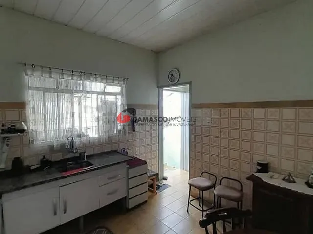 Casa 1 quarto e 1 banheiro, à venda, no bairro Nova Gerti em São Caetano do Sul