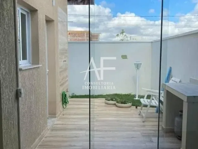 Casa com 300m² 3 quartos e 5 banheiros, à venda, no bairro Residencial Ouro Ville em Taubaté