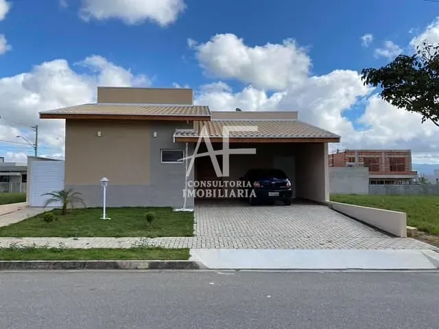 Casa com 300m² 3 quartos e 5 banheiros, à venda, no bairro Residencial Ouro Ville em Taubaté