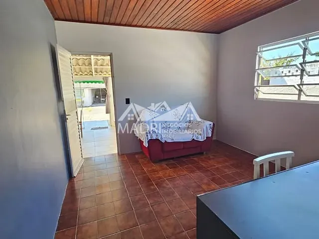 Casa 3 quartos e 1 banheiro, à venda, no bairro Barra do Aririú em Palhoça