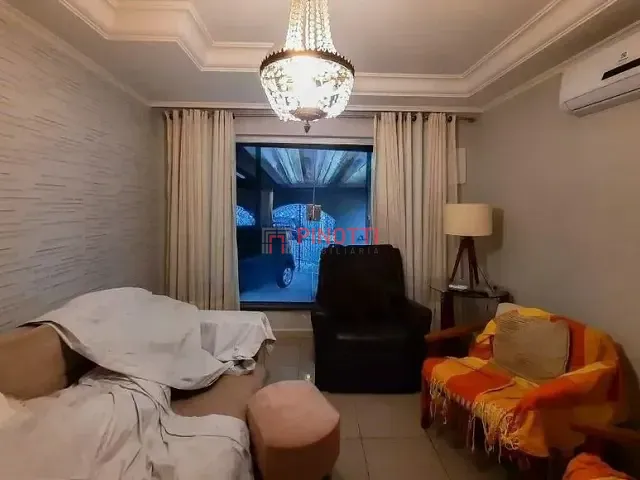 Casa 3 quartos e 3 banheiros, à venda, no bairro Santa Terezinha em São Bernardo do Campo