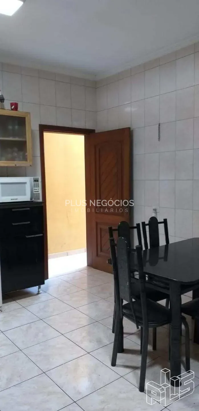 Casa, 3 quartos, 271 m² - Foto 28