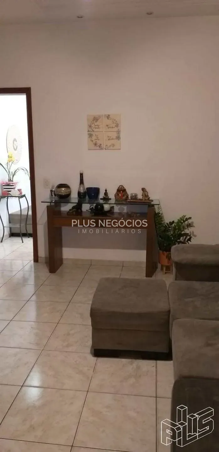 Casa, 3 quartos, 271 m² - Foto 3