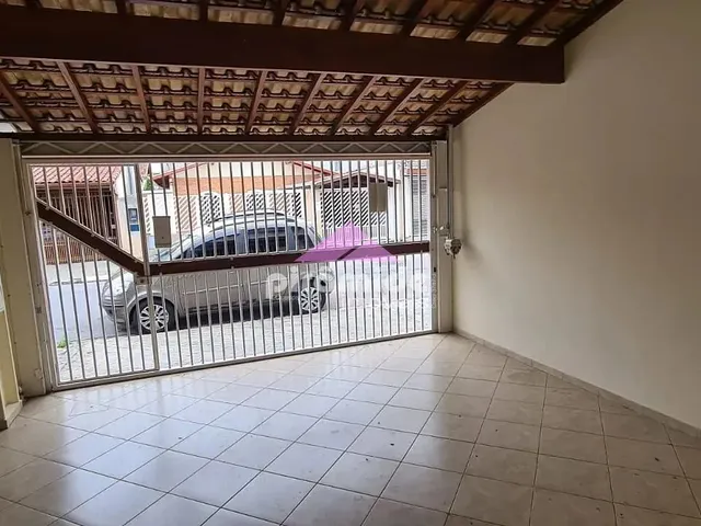 Casa com 125m² 3 quartos e 2 banheiros, para alugar, no bairro Jardim das Indústrias em São José Dos Campos