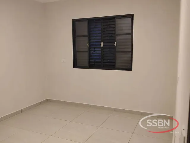Casa 3 quartos e 3 banheiros, à venda, no bairro Jardim Marajoara em Nova Odessa