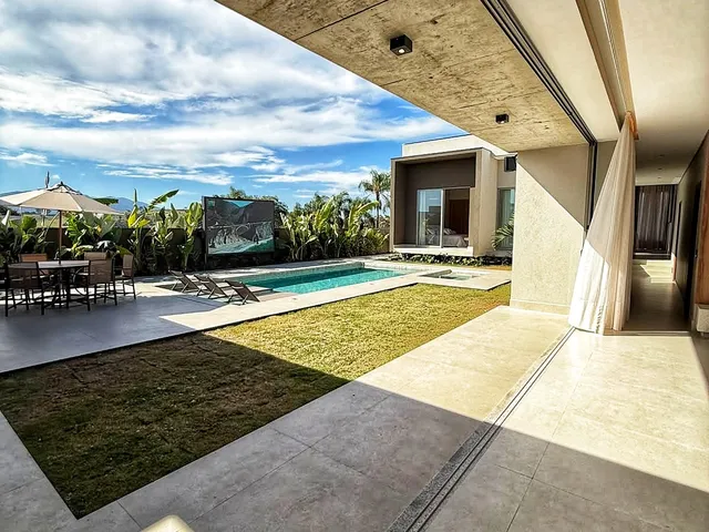 Casa com 1300m² 5 quartos e 7 banheiros, à venda, no bairro Cachoeira em Piracaia