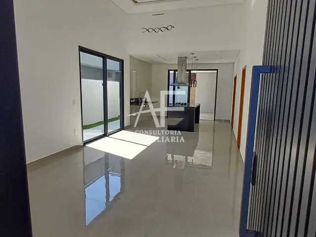 Casa com 315m² 3 quartos e 4 banheiros, à venda, no bairro Itapecerica em Taubaté