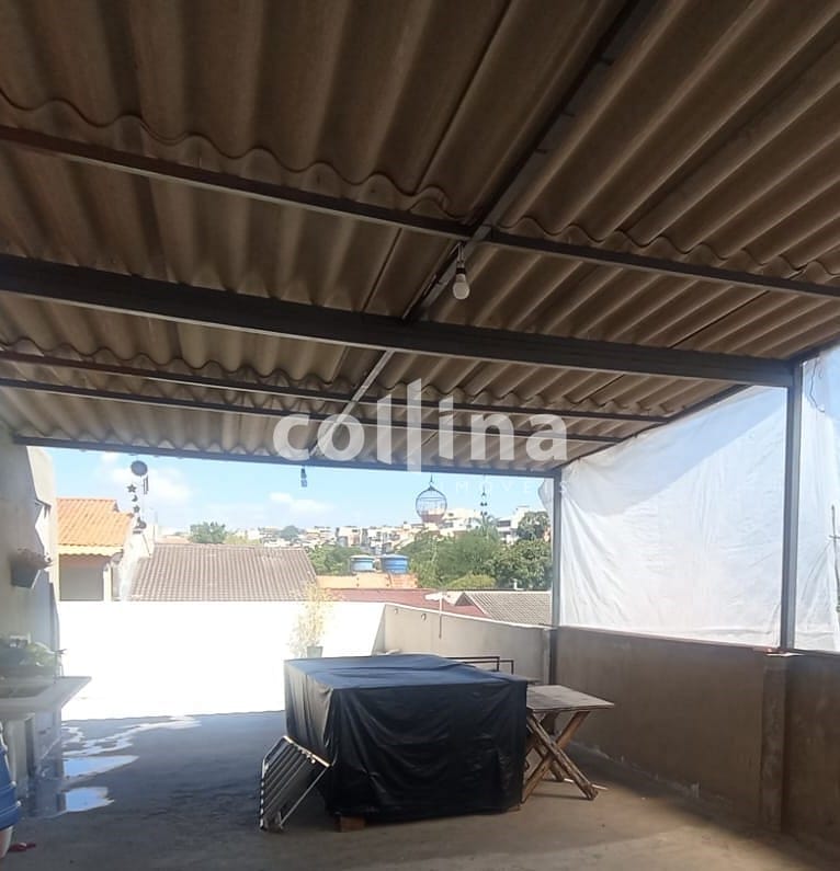 Casa à venda com 3 quartos, 195m² - Foto 17