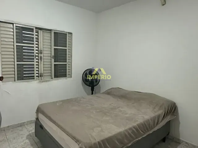 Casa com 160m² 2 quartos e 2 banheiros, à venda, no bairro Vila Teixeira em Salto