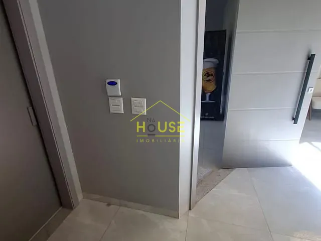 Casa com 256m² 2 quartos e 2 banheiros, à venda, no bairro Vila Residencial Divina de Carvalho Nogueira em Votuporanga