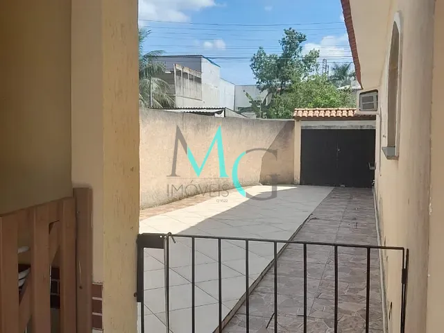 Casa 2 quartos e 2 banheiros, à venda, no bairro Guaratiba em Rio de Janeiro