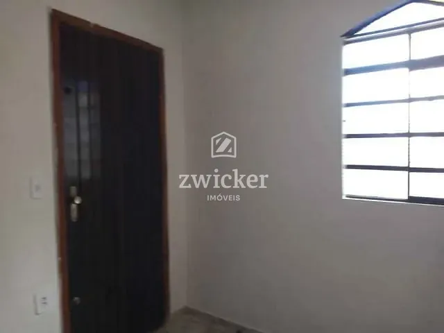 Casa com 250m² 3 quartos e 2 banheiros, à venda, no bairro Vila Santista em Bauru