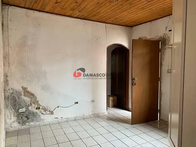 Casa com 198m² 2 quartos e 1 banheiro, à venda, no bairro Olímpico em São Caetano do Sul