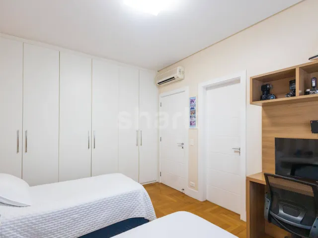 Casa com 360m² 4 quartos e 5 banheiros, à venda, no bairro Alphaville em Santana de Parnaíba