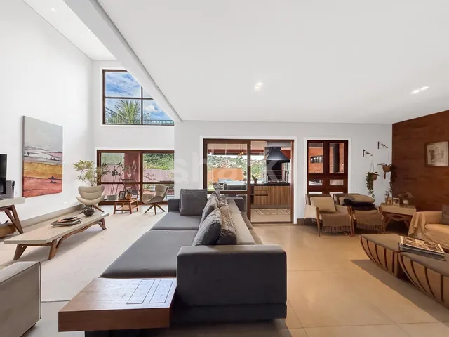 Casa com 407m² 4 quartos e 4 banheiros, à venda, no bairro Alphaville em Santana de Parnaíba