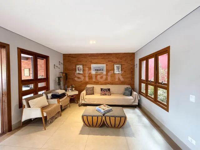 Casa com 407m² 4 quartos e 4 banheiros, à venda, no bairro Alphaville em Santana de Parnaíba