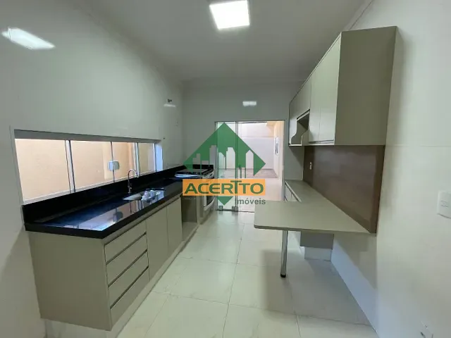 Casa com 200m² 3 quartos e 2 banheiros, à venda, no bairro Monterrey em Araçatuba