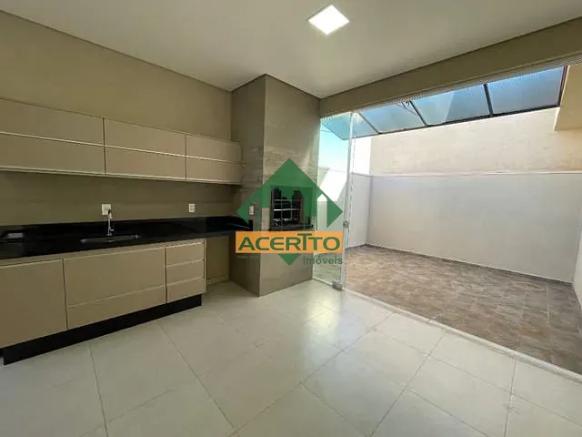 Casa com 200m² 3 quartos e 2 banheiros, à venda, no bairro Monterrey em Araçatuba