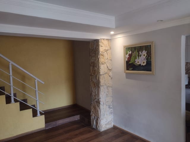 Foto do Casa - Casa à Venda, NÃO ACEITA FINANCIAMENTO - Vila Silviânia - Carapicuíba - SP.  2 Dormitórios, Sala, Cozinha, Lavanderia. | Collina Imóveis