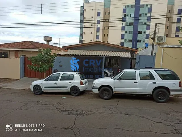 Casa com 478m² 4 quartos e 1 banheiro, à venda, no bairro Vila Ipiranga em Londrina